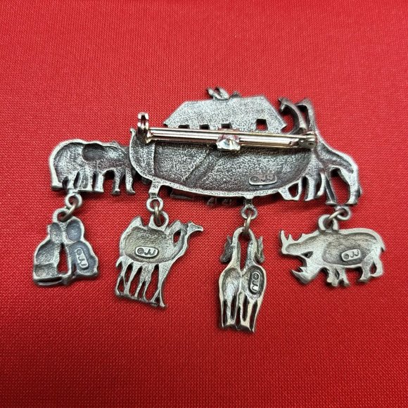 Vintage JJ Signed Brooch Pin Pewter Noahs Ark Dangling Animals Pairs Charms - Picture 2 of 12